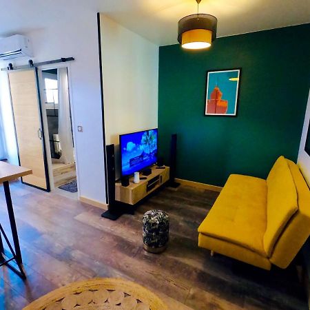 Appartement Cosy Rue De L'Avenir แปร์ปินญอง ภายนอก รูปภาพ
